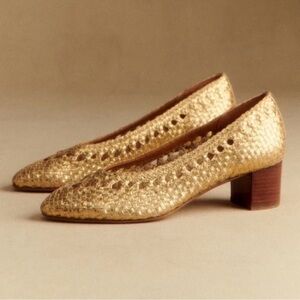 NIB Sezane Anya Gold High Heels, Size 8